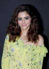 Aamna shariff 